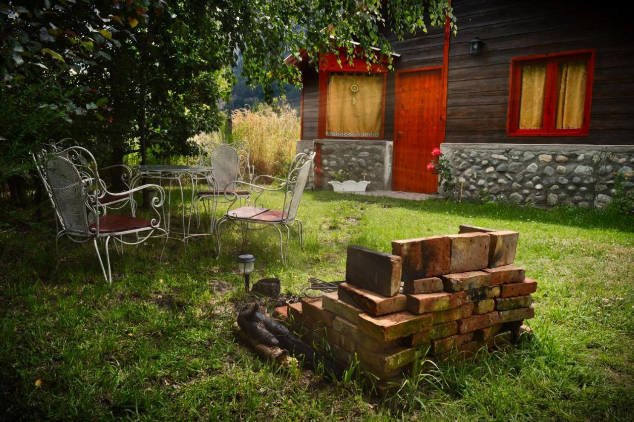 Cabanas Ucihuen Lago Puelo Exterior photo